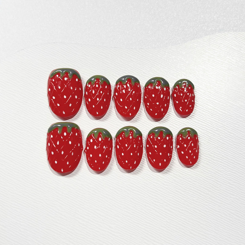 Handmade Press on Nails Short Oval Fresh Strawberry 　